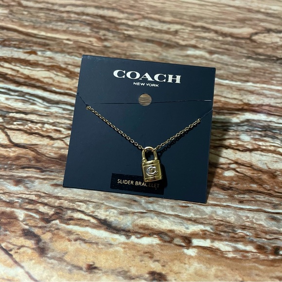 Coach - Picture 4 of 4